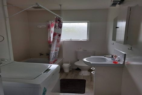 Photo of property in 5/7 Brockworth Place, Riccarton, Christchurch, 8011