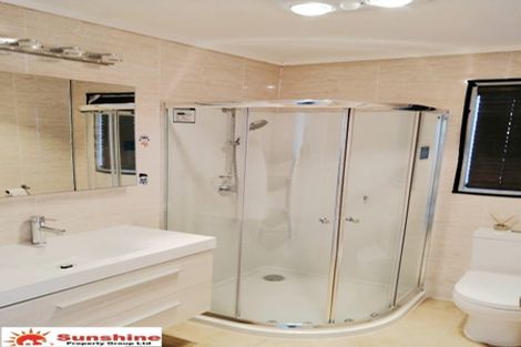 Photo of property in 29 Galaxy Drive, Mairangi Bay, Auckland, 0630