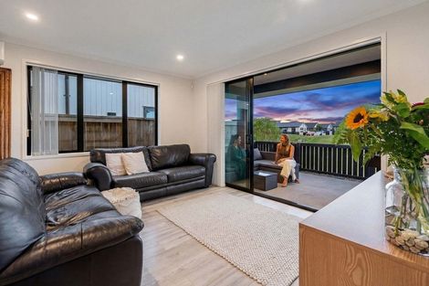 Photo of property in 7 Belt Lane, Papamoa, 3118