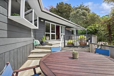 Photo of property in 23 Renown Road, Raumati South, Paraparaumu, 5032