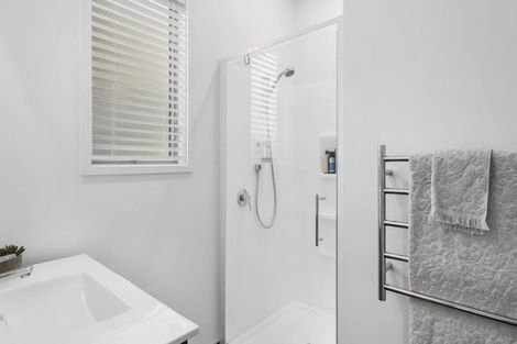 Photo of property in 72 Waikite Road, Welcome Bay, Tauranga, 3112