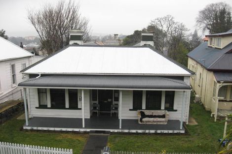 Photo of property in 34 Warrender Street, North Dunedin, Dunedin, 9016