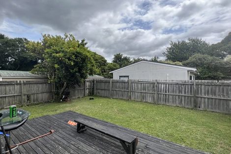 Photo of property in 32 Curletts Road, Sockburn, Christchurch, 8042