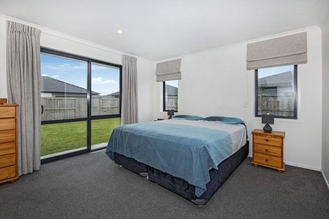 Photo of property in 31 Kitemaunga Avenue, One Tree Point, 0118