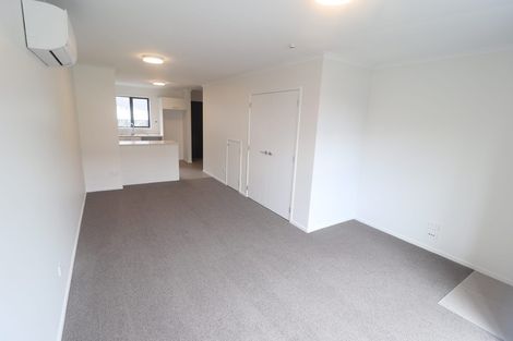 Photo of property in 20 Wai Place, Westgate, Auckland, 0614
