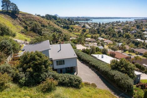 Photo of property in 15 Kite Way, Welcome Bay, Tauranga, 3112