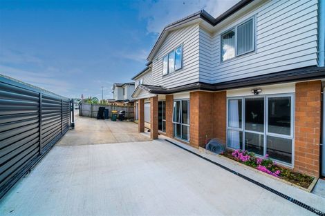 Photo of property in 46b Russell Road, Manurewa, Auckland, 2102