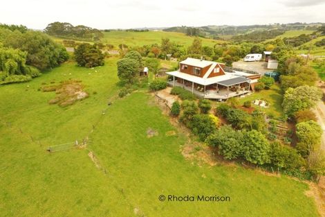 Photo of property in 221 Pahi Road, Pahi, Paparoa, 0571