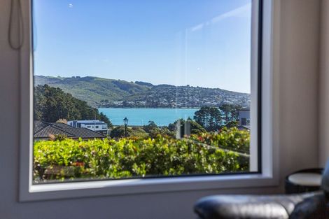 Photo of property in 6 Hollyford Place, Aotea, Porirua, 5024