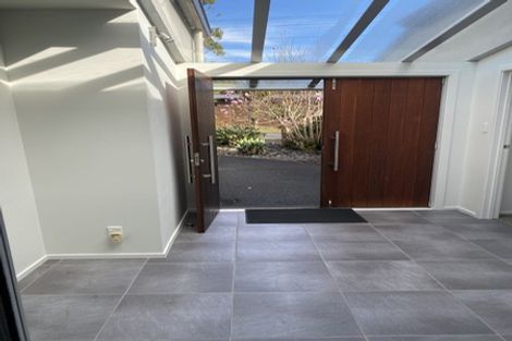 Photo of property in 39 Tawini Road, Titirangi, Auckland, 0604