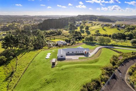 Photo of property in 409 Old North Road, Kumeu, 0892