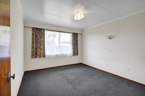 Photo of property in 16 Dillon Drive, Bell Block, New Plymouth, 4312