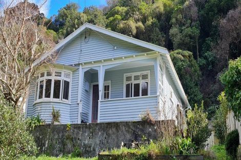 Photo of property in 29 Curtis Street, Karori, Wellington, 6012