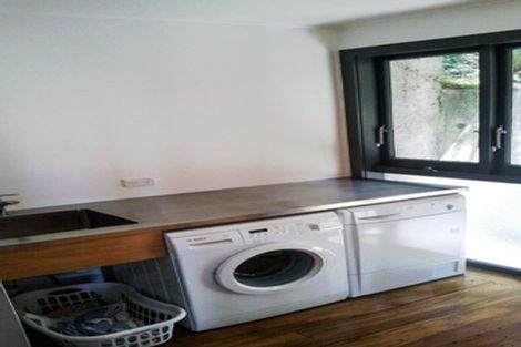 Photo of property in 69 Moana Road, Kelburn, Wellington, 6012