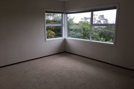 Photo of property in 20 Treeway, Sunnyhills, Auckland, 2010