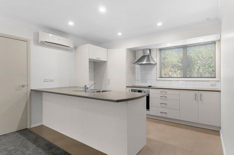 Photo of property in 82 Barbados Way, One Tree Point, 0118