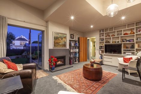 Photo of property in 88 Marine Parade, Paraparaumu Beach, Paraparaumu, 5032