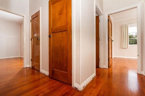 Photo of property in 37 Wilding Avenue, Epsom, Auckland, 1023