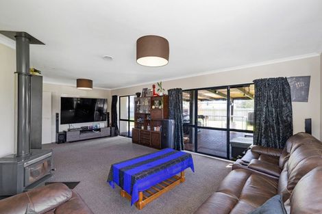 Photo of property in 20 Charles Cross Street, Longburn, Palmerston North, 4412
