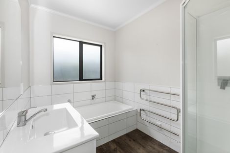 Photo of property in 90 Stirling Drive, Morrinsville, 3300