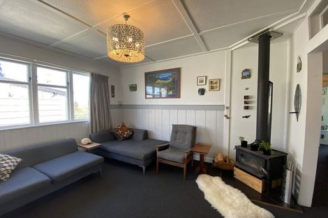 Photo of property in 7 Carey Street, Waitara, 4320