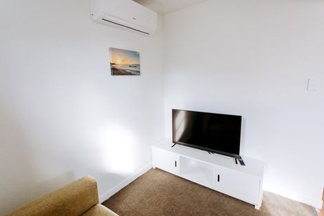 Photo of property in 210 Archers Road, Glenfield, Auckland, 0629