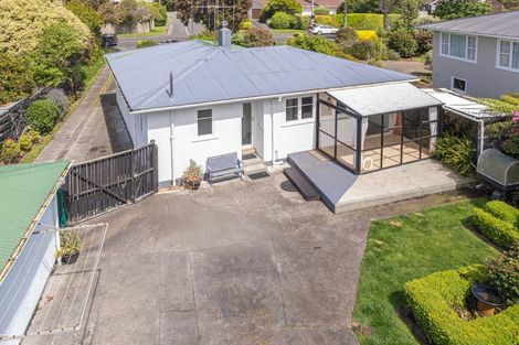 Photo of property in 62 Parkes Avenue, Saint Johns Hill, Whanganui, 4501