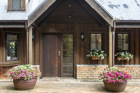 Photo of property in 29 Carter Road, Oratia, Auckland, 0604