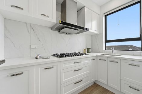 Photo of property in 4a Fowler Street, Northcote, Auckland, 0627