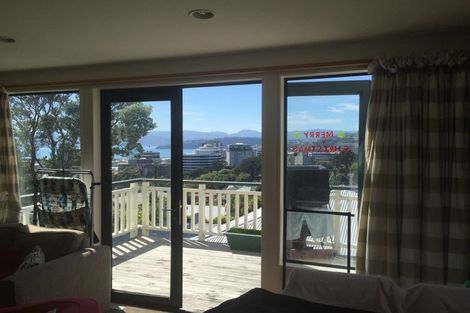 Photo of property in 13a Upper Lewisville Terrace, Thorndon, Wellington, 6011