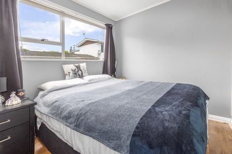 Photo of property in 2/3 School Road, Plimmerton, Porirua, 5026