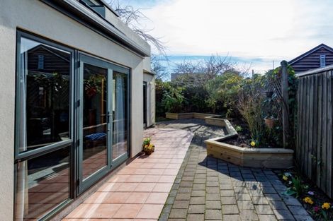 Photo of property in 2/56 Creyke Road, Ilam, Christchurch, 8041