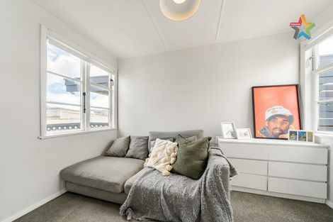 Photo of property in 37 Bush Street, Naenae, Lower Hutt, 5011