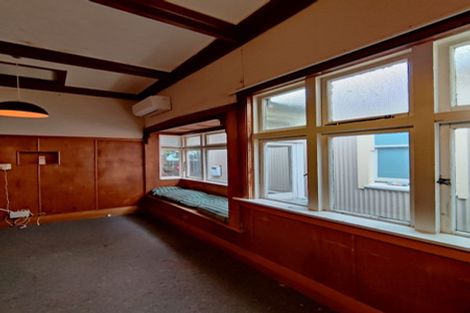 Photo of property in 135 Wallace Street, Mount Cook, Wellington, 6021