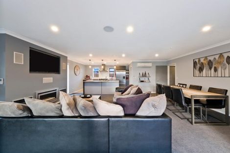 Photo of property in 98 Strauss Drive, Rolleston, 7614