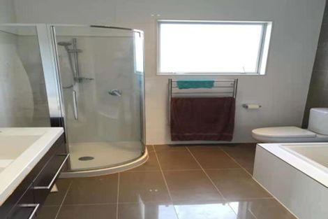 Photo of property in 10 Travis View Drive, Fairview Heights, Auckland, 0632