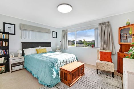 Photo of property in 96c Lakeside Drive, Orewa, 0931
