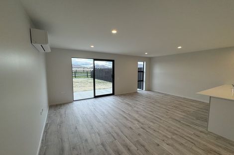 Photo of property in 9 Mccahon Lane, Rolleston, 7615