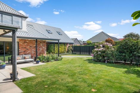 Photo of property in 9 Inglewood Place, Avonhead, Christchurch, 8042