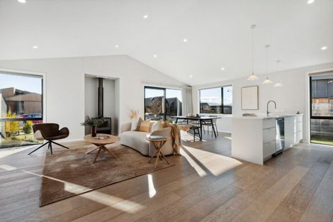 Photo of property in 6 Campbell Road, Wanaka, 9305