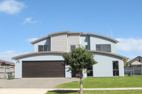 Photo of property in 27 Santa Barbara Drive, Papamoa Beach, Papamoa, 3118