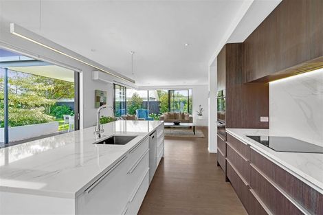 Photo of property in 39 Hartley Avenue, Strowan, Christchurch, 8052