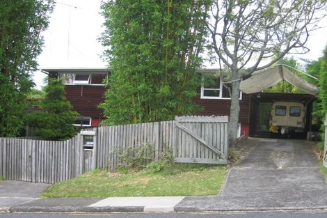 Photo of property in 33 St Peters Street, Northcote, Auckland, 0627