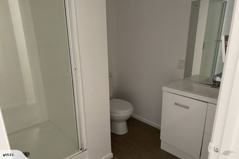 Photo of property in 23 Downing Street, Glenfield, Auckland, 0629