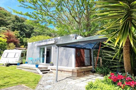 Photo of property in 9 Milton Terrace, Picton, 7220