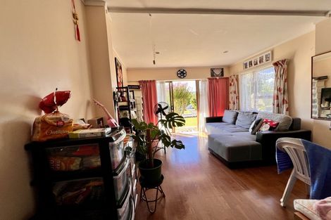 Photo of property in 15 Castleton Drive, Howick, Auckland, 2014