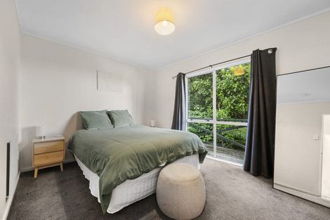 Photo of property in 30 Rangiora Avenue, Kaiwharawhara, Wellington, 6035