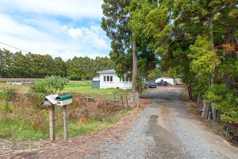 Photo of property in 152 Boord Crescent, Kumeu, 0891