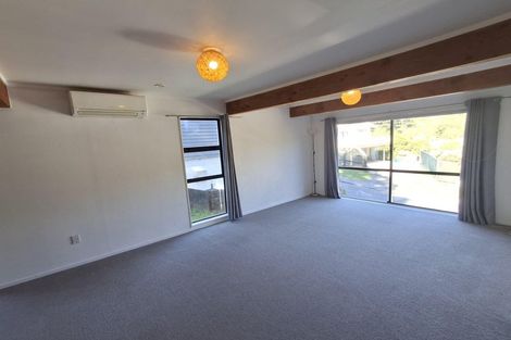 Photo of property in 3 Hazlewood Avenue, Karori, Wellington, 6012