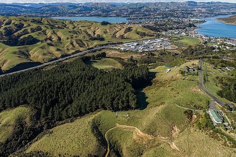 Photo of property in 68-76 The Track, Plimmerton, Porirua, 5026